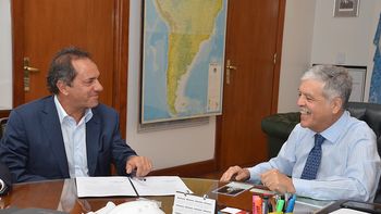 scioli y de vido firmaron la prorroga del congelamiento de las tarifas electricas scioli y de vido firmaron la prorroga del congelamiento de las tarifas electricas
