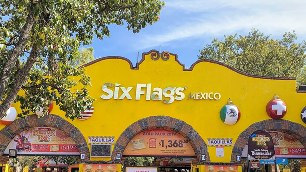 Six Flags