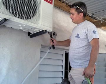 Los&nbsp;aires acondicionados consumen un acuerdo de la energía