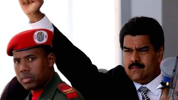 nicolas maduro se estreno en twitter: viva chavez! nicolas maduro se estreno en twitter: viva chavez!