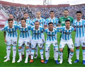 El equipo de Racing que le ganó a Lanús y defendió la punta
