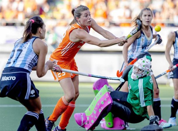 Holanda fue demasiado para Las Leonas, que se despidieron del Mundial