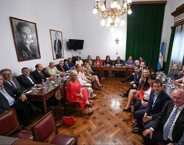 Senadores del FdT le piden al FMI que no condicione las políticas económicas de la Argentina