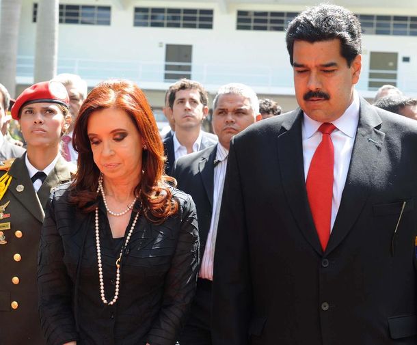 Maduro llegó al país para reunirse con Cristina Fernández