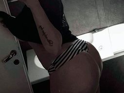 a sus 41, nazarena velez muestra todo: puro cu..., critiquen tranquilos a sus 41, nazarena velez muestra todo: puro cu..., critiquen tranquilos