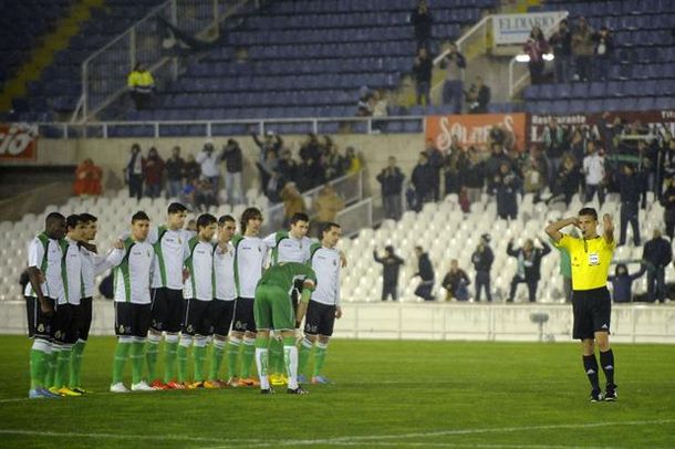 Insólito: Racing de Santander no quiso jugar y fue eliminado