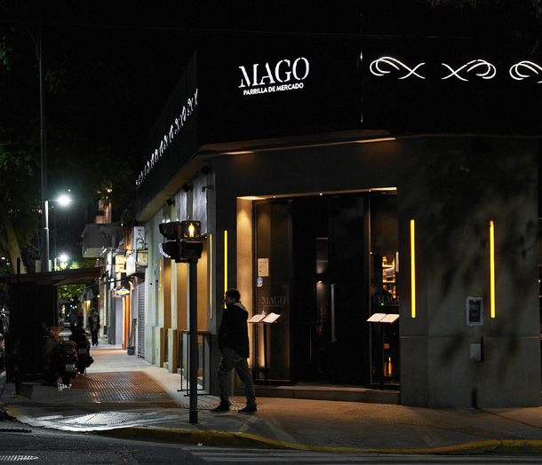 Brasas, mercado y tradición: el asado porteño en clave contemporánea