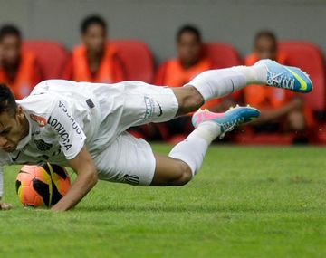 Neymar se despidió al borde de las lágrimas del Santos