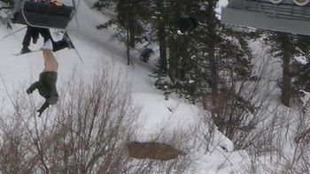 Esquiador desnudo Esquiador desnudo