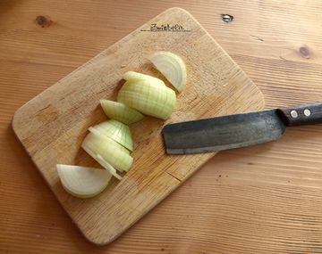 &nbsp;Truco casero: la clave de envolver una cebolla en papel film