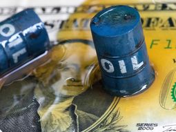 Los crudos Brent y WTI cerraron a la baja. Los crudos Brent y WTI cerraron a la baja.