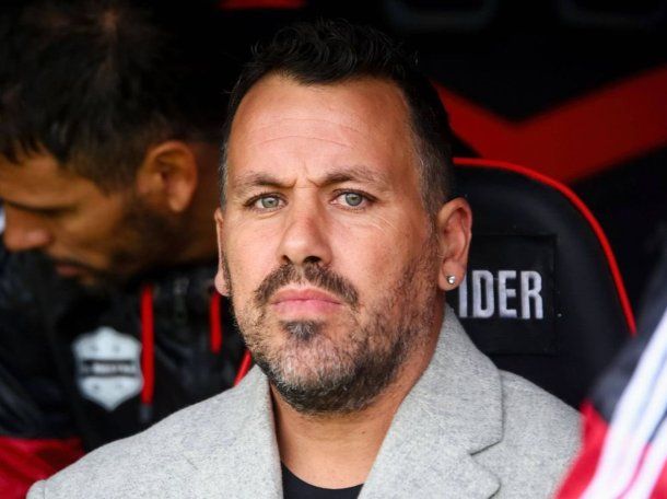 El Ogro Fabbiani dejó Deportivo Riestra: será el nuevo entrenador de Newells