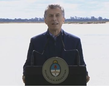 Macri felicitó a los diputados por la media sanción a la legalización del aborto