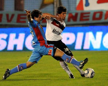 Newell´s va por la punta del Torneo Final ante Arsenal