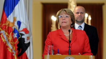 bachelet agradecio el apoyo de cristina kirchner tras el terremoto en chile bachelet agradecio el apoyo de cristina kirchner tras el terremoto en chile