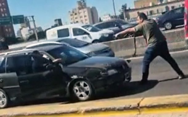Insólito hecho sobre la General Paz: policía detuvo un auto con cuatro personas que tenían millones
