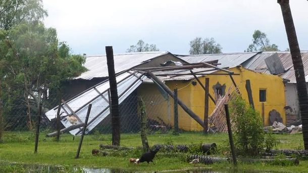Al menos 37 familias fueron evacuadas en Corrientes tras el fuerte temporal