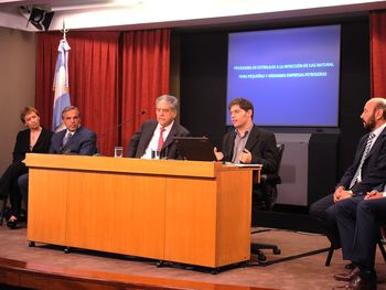 Extienden subsidios para la producción de gas a pymes petroleras