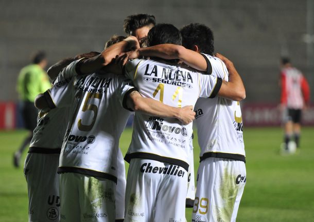 All Boys no empezó la pretemporada por falta de pago