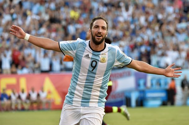 Higuaín, figura ante Venezuela: Estamos cada vez más cerca del objetivo