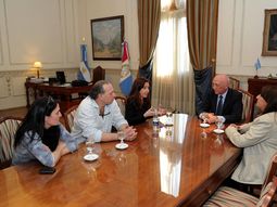 La nueva ministra de Seguridad, en una reunión con Cristina, Berni y Bonfatti La nueva ministra de Seguridad, en una reunión con Cristina, Berni y Bonfatti