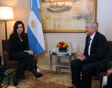 Cristina Fernández se reunió con Soros en Nueva York