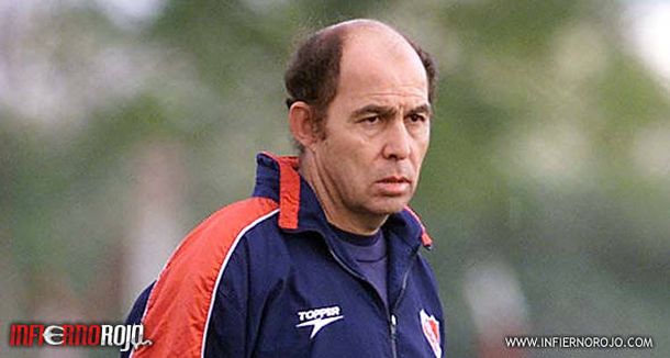 Bochini criticó el planteo de Brindisi tras el debut en la B