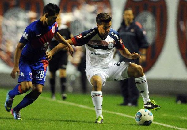 San Lorenzo empató con Tigre y cedió terreno con el líder Newells