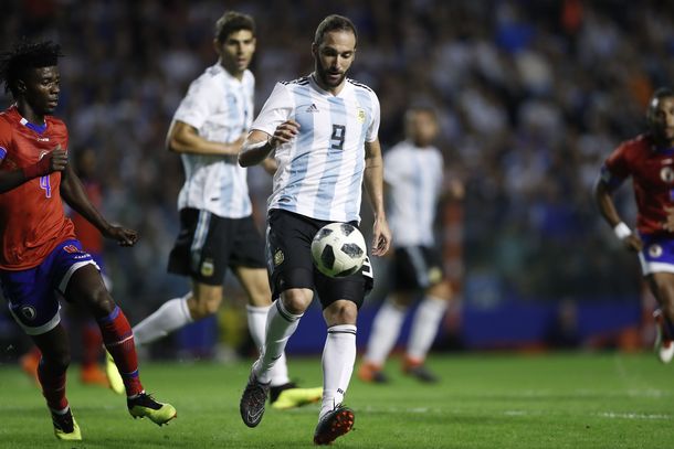 La estadística que preocupa a Sampaoli y a todo Argentina: ¿hace cuánto que Higuaín no hace un gol?