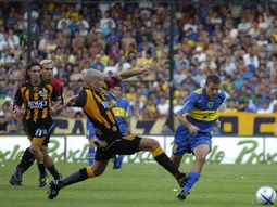 hablo un especialista: mauro laspada defendio a tevez hablo un especialista: mauro laspada defendio a tevez