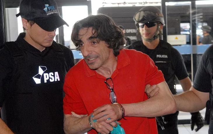 Las cínicas frases de Fructuoso Álvarez González mientras perpetraba la Masacre de Flores: Están muertos Las cínicas frases de Fructuoso Álvarez González mientras perpetraba la Masacre de Flores: Están muertos