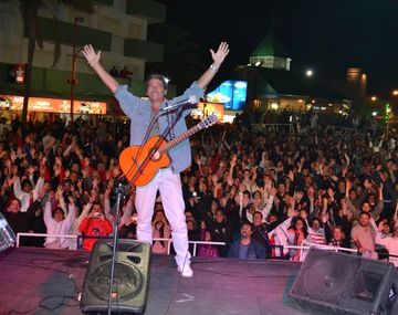 Popular cantante e hincha de River estalló contra su equipo