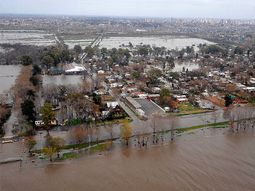 ya hay zonas anegadas por la crecida del rio de la plata ya hay zonas anegadas por la crecida del rio de la plata