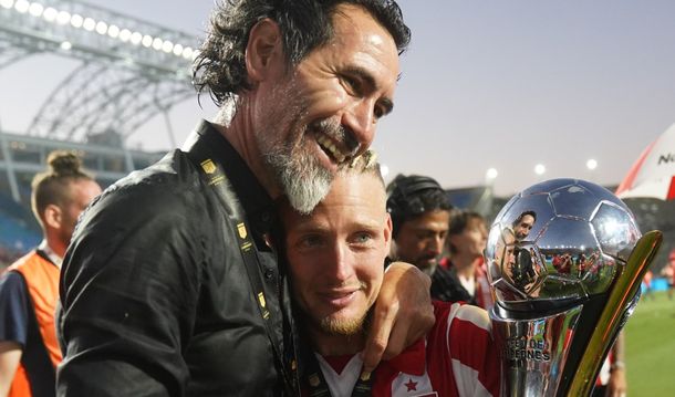 El fuerte mensaje de Eduardo Domínguez a los hinchas y la incertidumbre por su futuro en Estudiantes