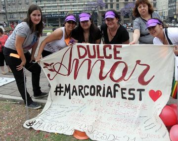 La insólita reunión de los fans de Dulce Amor en el Obelisco