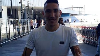 El mediocampista vuelve a su primer amor El mediocampista vuelve a su primer amor