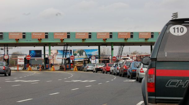 El peaje de la autopista Bs.As.-La Plata ya se puede pagar con SUBE