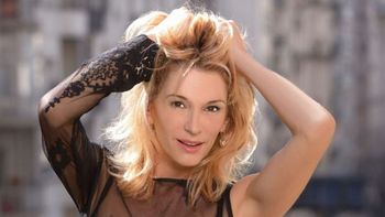 Yanina Latorre se colgó de Fede Bal al grito de Estoy caliente Yanina Latorre se colgó de Fede Bal al grito de Estoy caliente