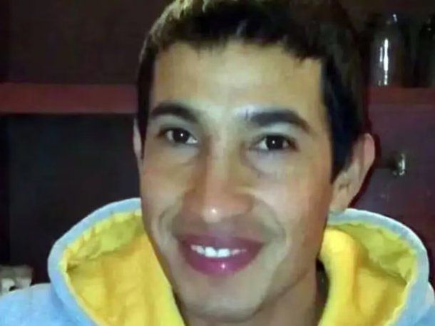 Roberto Orona es buscado por el femicidio de Alejandrina Acosta en Chaco Roberto Orona es buscado por el femicidio de Alejandrina Acosta en Chaco