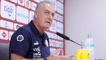 el rol clave de gustavo alfaro en la llegada de adam bareiro a boca el rol clave de gustavo alfaro en la llegada de adam bareiro a boca