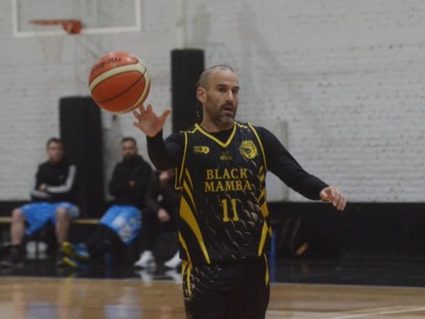 El tremendo regreso de Rodrigo Palacio al básquet de Bahía Blanca: metió 34 puntos