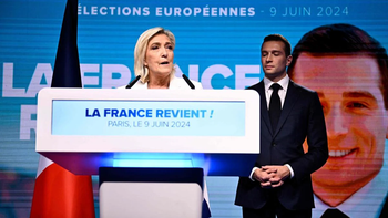 La líder de la ultraderecha francesa, Marine Le Pen, y Jordan Bardella, cabeza de la lista al Parlamento Europeo. La líder de la ultraderecha francesa, Marine Le Pen, y Jordan Bardella, cabeza de la lista al Parlamento Europeo.