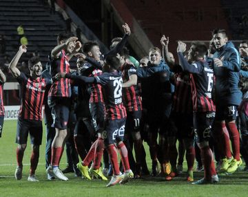 San Lorenzo celebra su pase a cuartos de final de la Copa Libertadores