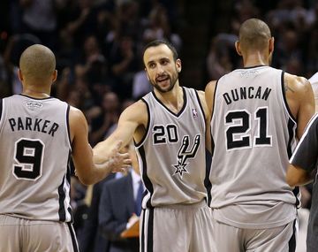 No se cansa nunca: Manu Ginóbili sigue haciendo historia en la NBA