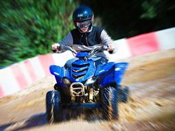 un nene de 11 anos quedo en coma tras chocar en cuatriciclo un nene de 11 anos quedo en coma tras chocar en cuatriciclo