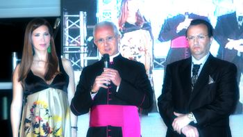 un obispo quedo preso por un escandalo en el banco del vaticano un obispo quedo preso por un escandalo en el banco del vaticano