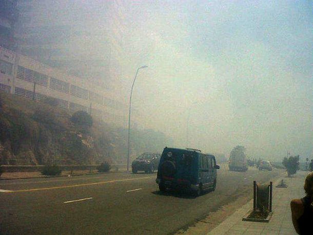 Se incendió un local comercial frente a Playa Varese