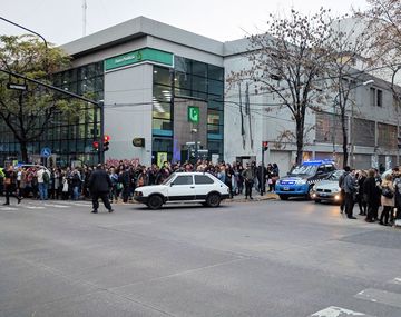 Por una amenaza de bomba
