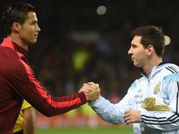 el rey absoluto: cristiano ronaldo golea a messi en las redes sociales el rey absoluto: cristiano ronaldo golea a messi en las redes sociales