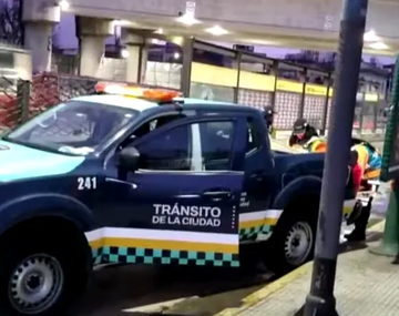 Des-control de alcoholemia en Palermo: el operativo terminó a las piñas y con tres demorados